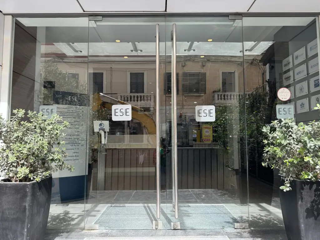 discover the top 3 english schools in malta offering excellent language programs, experienced teachers, and immersive learning environments to help you master english efficiently.